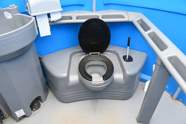 Best Porta potty rental near me  in Lost Hills, CA